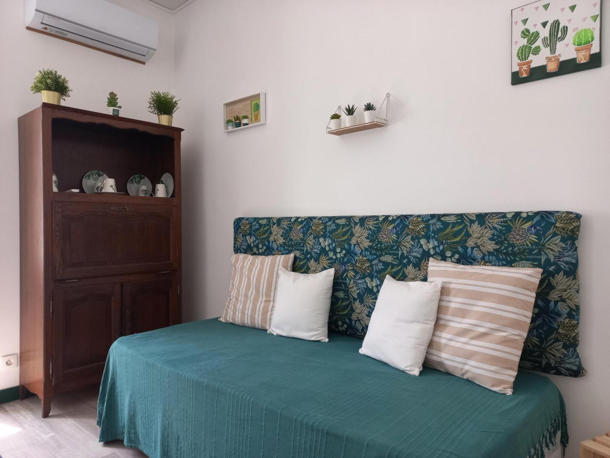 Domaine De Fontsauzine - Gites Et Chambre D'Hotes Genouille  Luaran gambar
