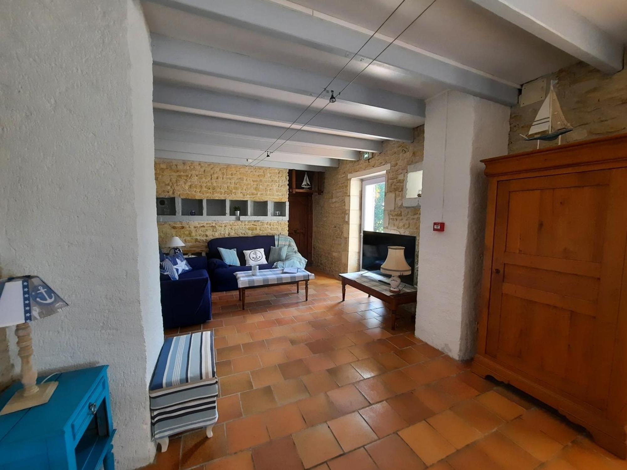 Domaine De Fontsauzine - Gites Et Chambre D'Hotes Genouille  Luaran gambar